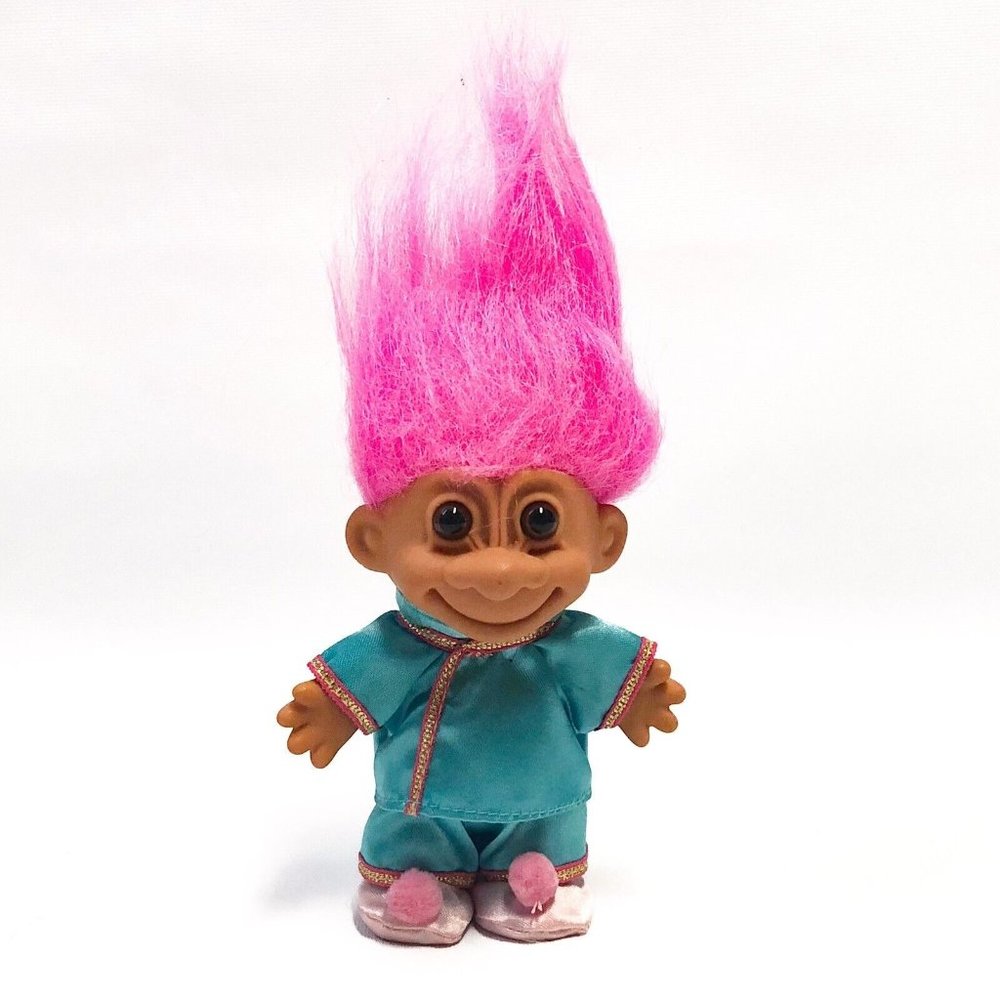 Vintage Russ Troll Doll Blue China Chinese Outfit Pink Hair Around the World